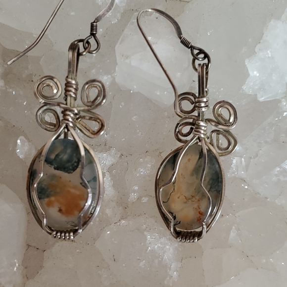 Handmade wirewrapped earrings - Picture 4 of 4